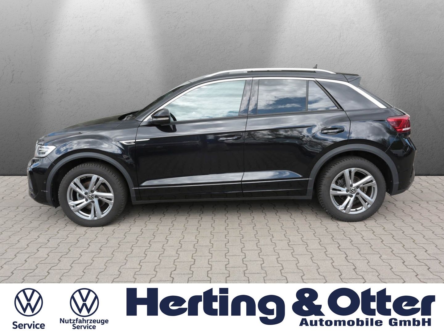 Volkswagen T-Roc 2025 г. Чёрный, пробег 35600 км