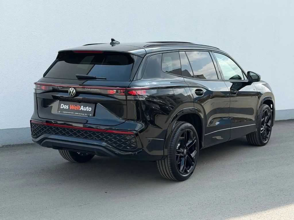 Volkswagen Tayron 2026 г. Чёрный, пробег 10 км