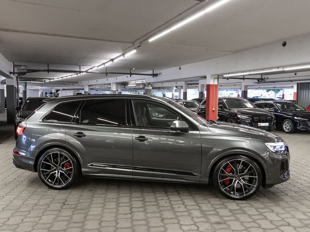Audi SQ7 2025 г. Серый, пробег 23663 км
