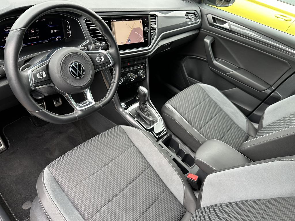Volkswagen T-Roc 2021 г. Серый, пробег 38450 км