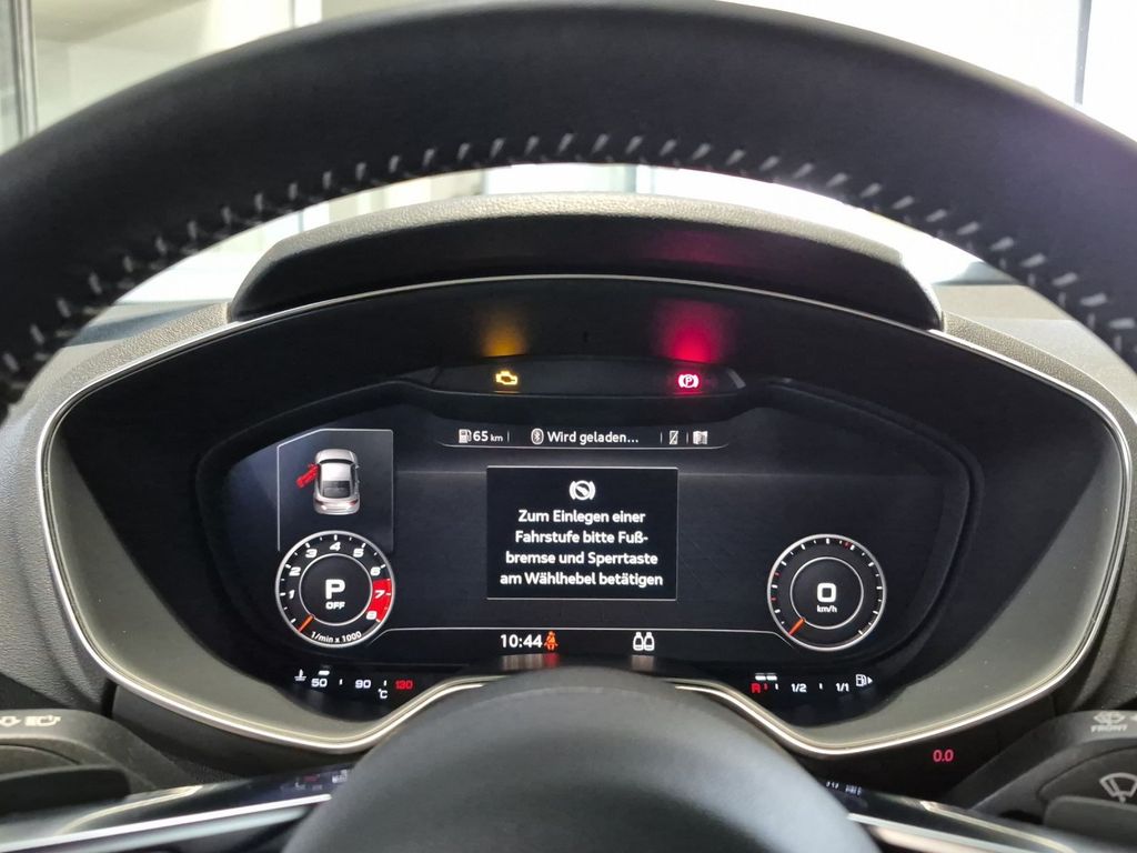 Audi TT 2022 г. Белый, пробег 31203 км