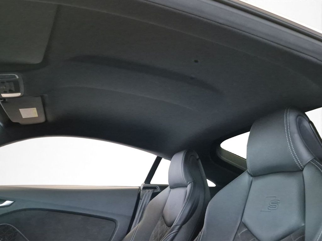 Audi TT 2022 г. Белый, пробег 31203 км