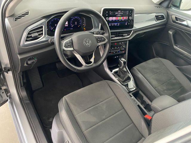 Volkswagen T-Roc 2023 г. Серебристый, пробег 46200 км