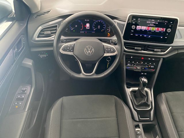 Volkswagen T-Roc 2023 г. Серебристый, пробег 46200 км