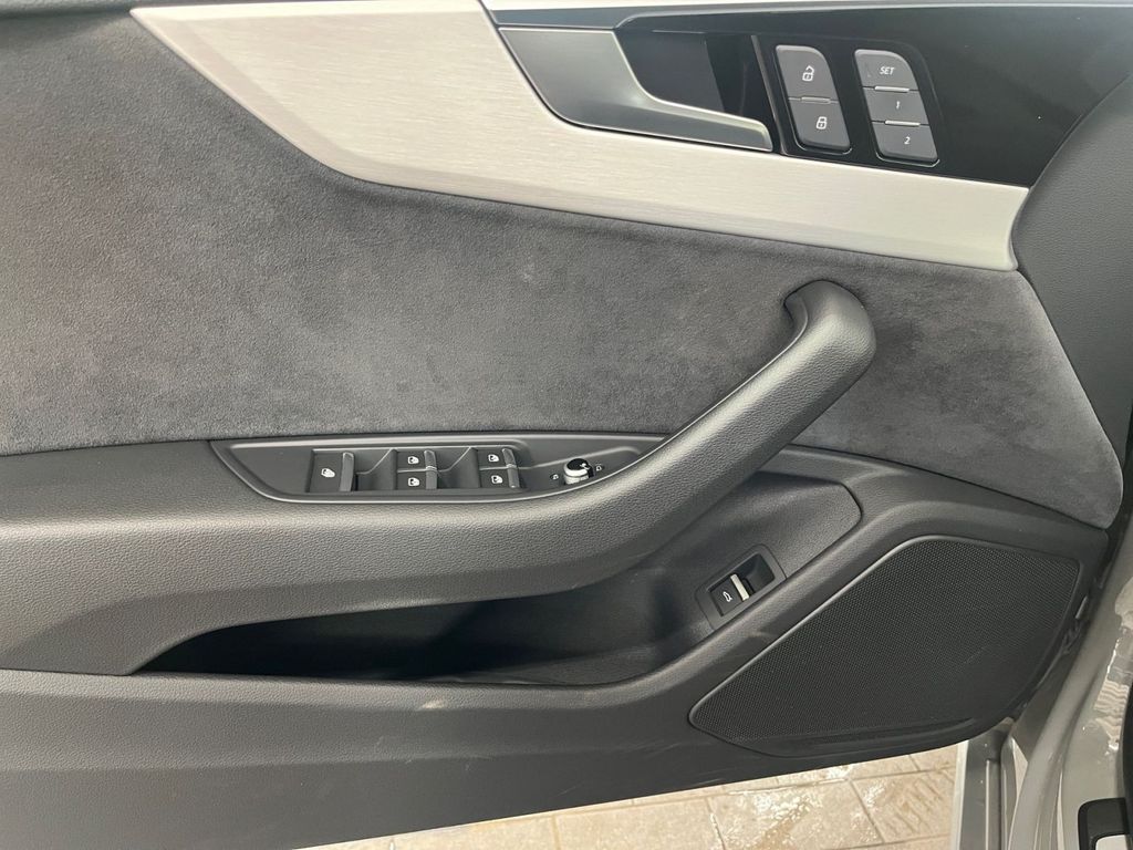 Audi A5 2022 г. Серый, пробег 49559 км