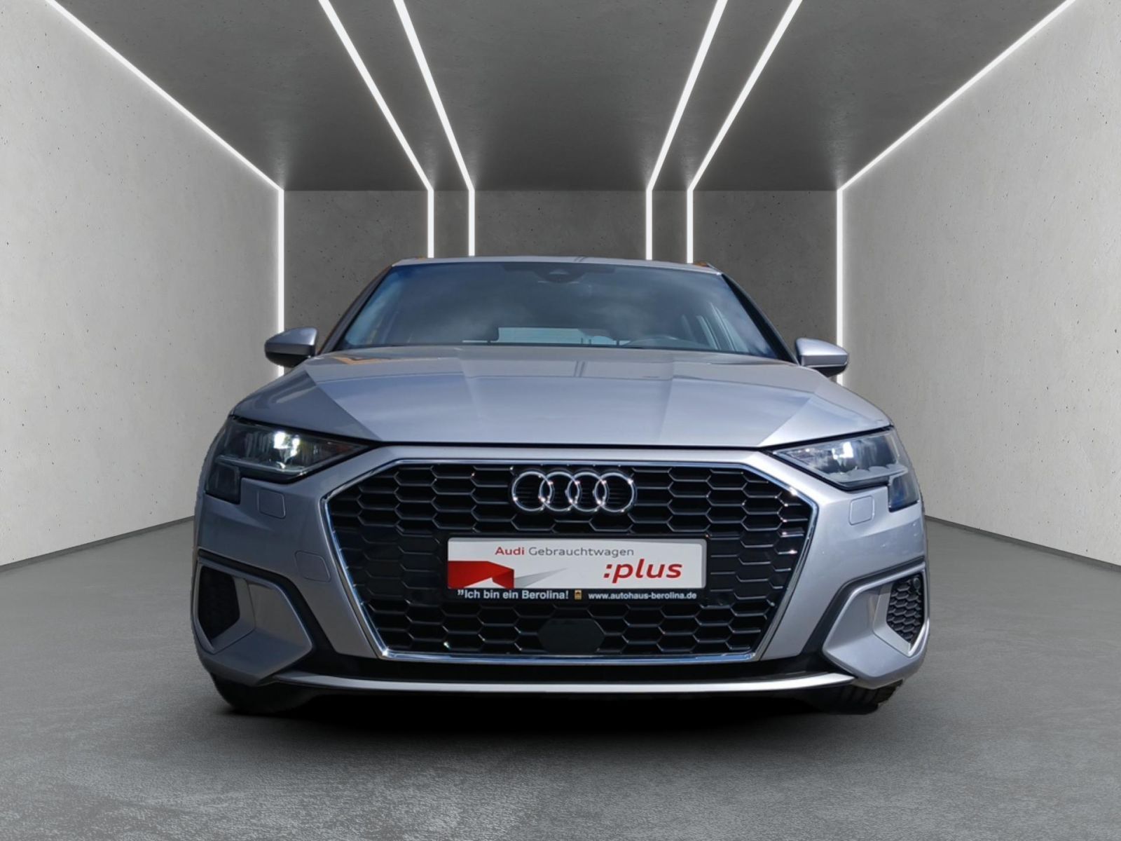 Audi A3 2023 г. Серебристый, пробег 47804 км