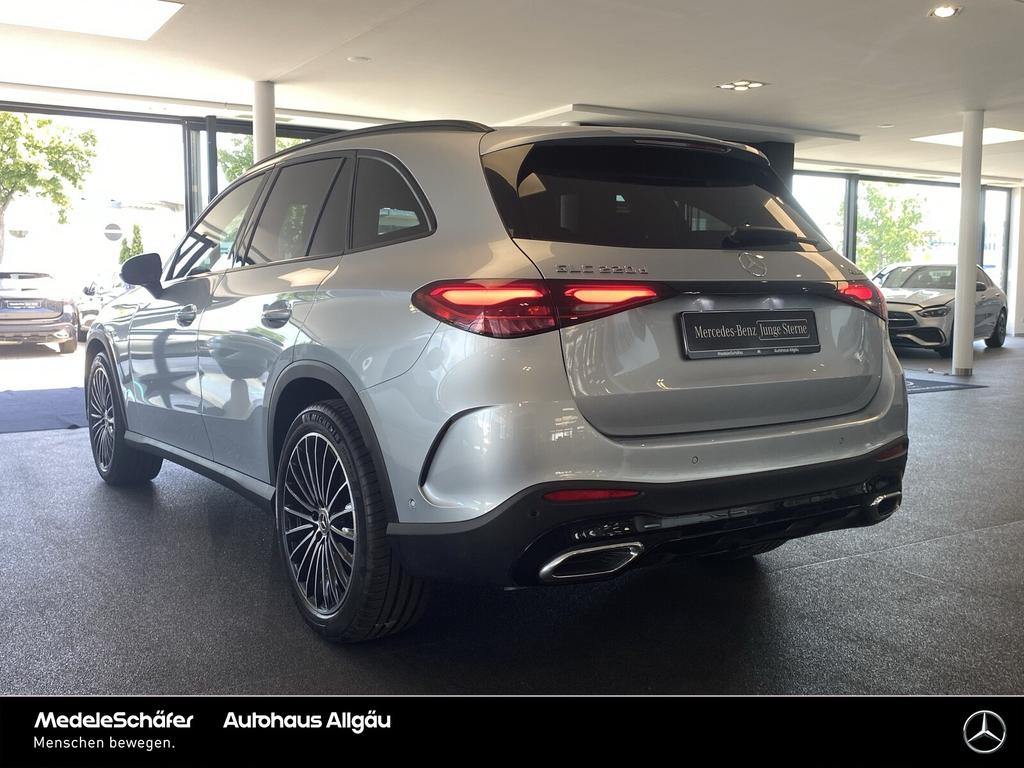 Mercedes-Benz GLC 220 2025 г. Серебристый, пробег 12800 км