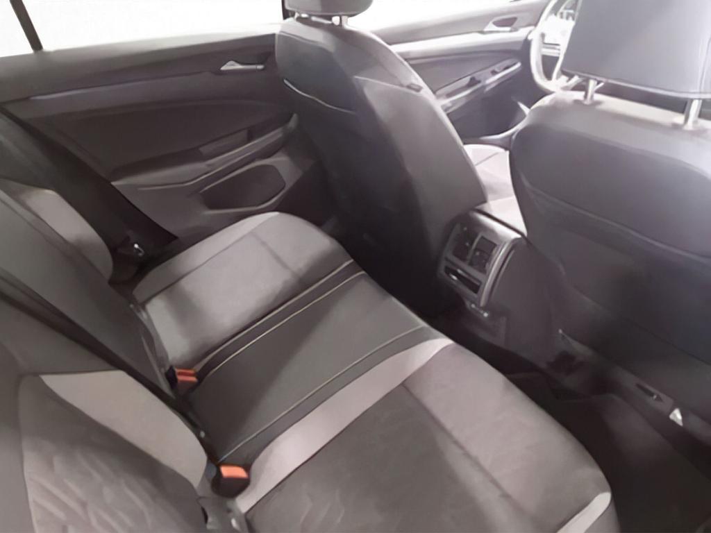 Volkswagen Golf 2025 г. Серый, пробег 25909 км