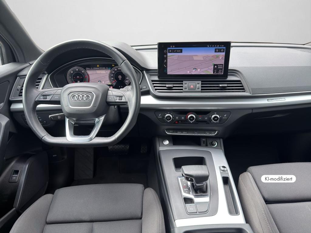 Audi Q5 2024 г. Чёрный, пробег 58376 км