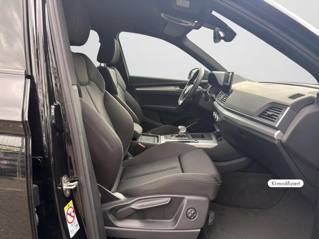 Audi Q5 2024 г. Чёрный, пробег 58376 км