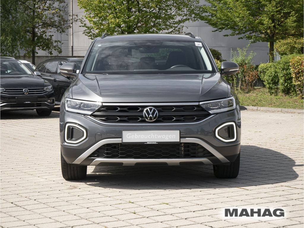 Volkswagen T-Roc 2023 г. Серый, пробег 49299 км