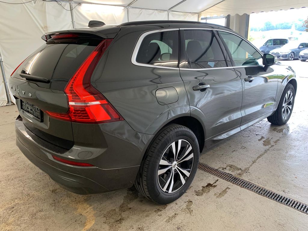Volvo XC60 2022 г. Серый, пробег 48673 км