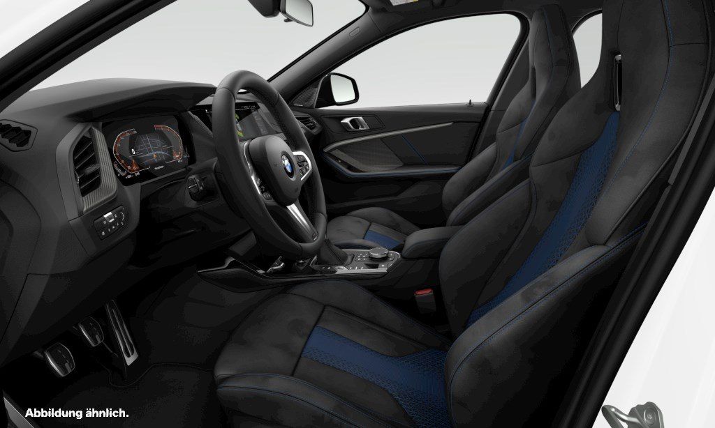 BMW 118 2024 г. Белый, пробег 26638 км