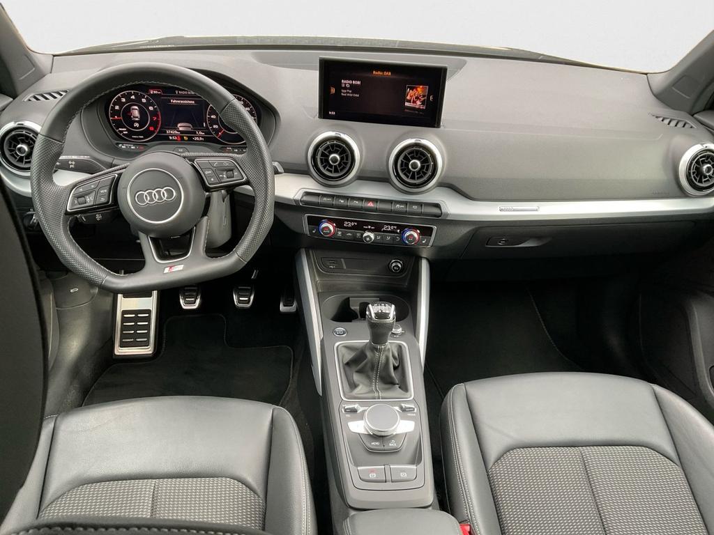 Audi Q2 2023 г. Чёрный, пробег 37417 км