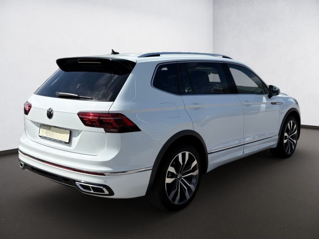 Volkswagen TIGUAN ALLSPACE 2022 г. Белый, пробег 49945 км