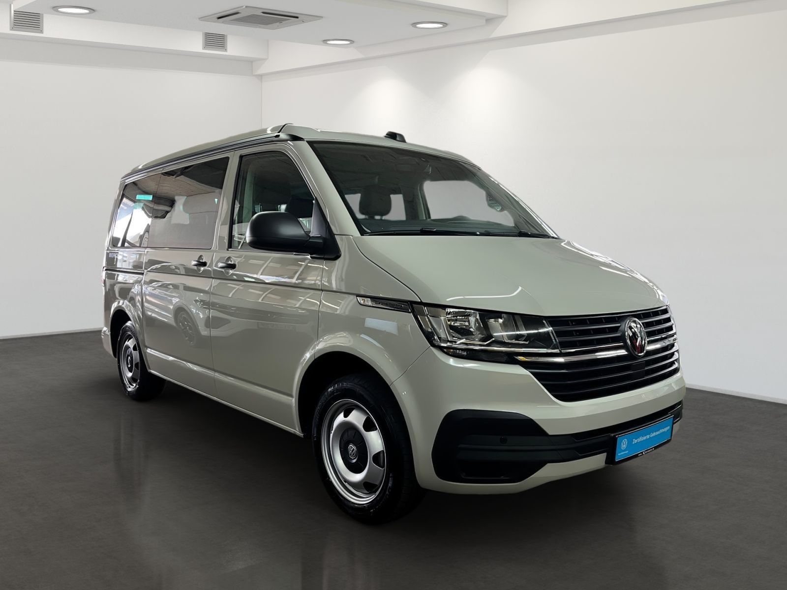 Volkswagen T6 CALIFORNIA 2023 г. Серый, пробег 36060 км