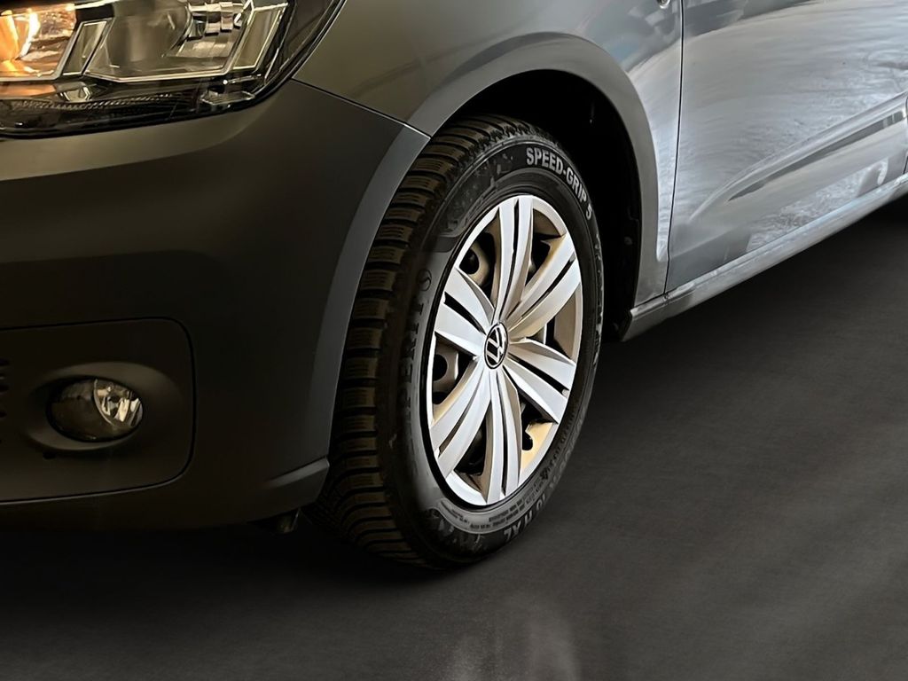 Volkswagen Caddy 2021 г. Серый, пробег 43378 км