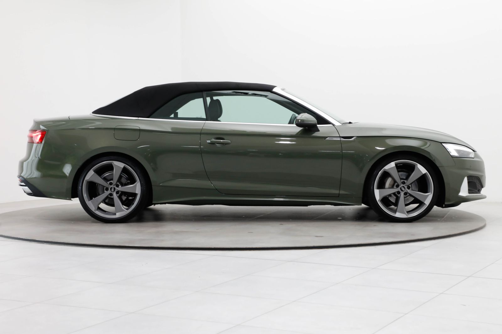 Audi A5 2022 г. Зелёный, пробег 45200 км