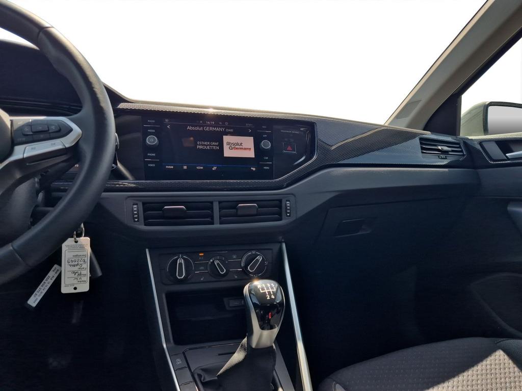 Volkswagen Polo 2025 г. Серый, пробег 26800 км