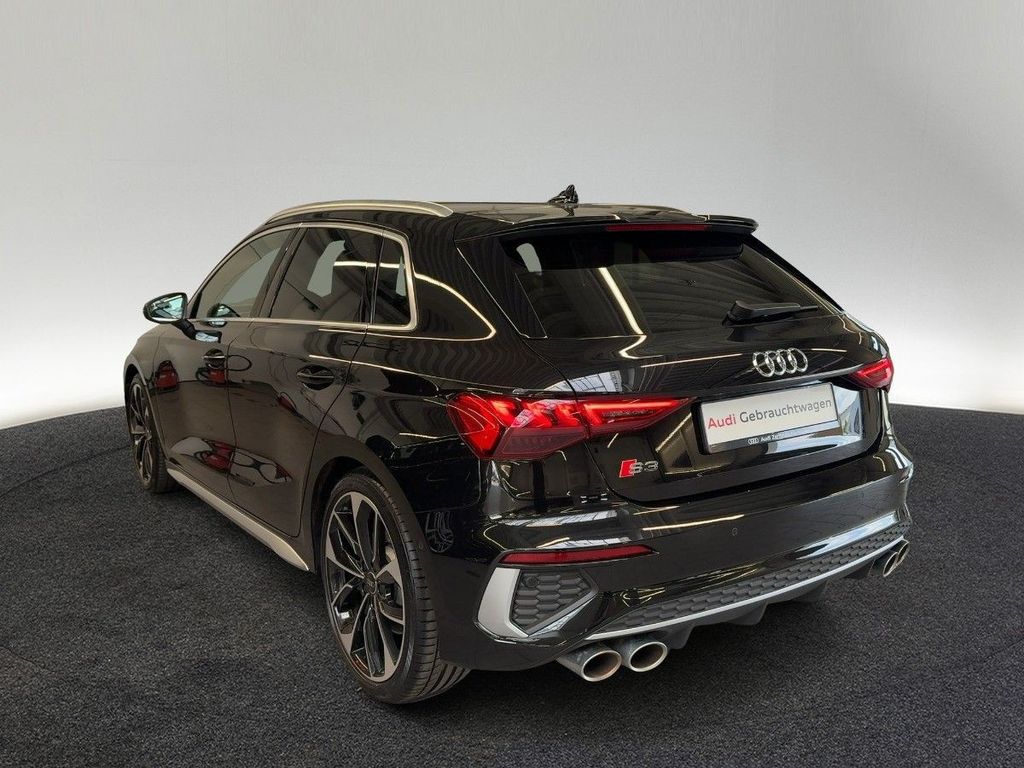 Audi A3 2023 г. Чёрный, пробег 28411 км