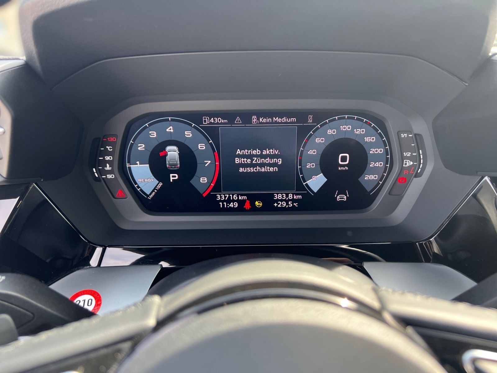 Audi A3 2022 г. Синий, пробег 33714 км