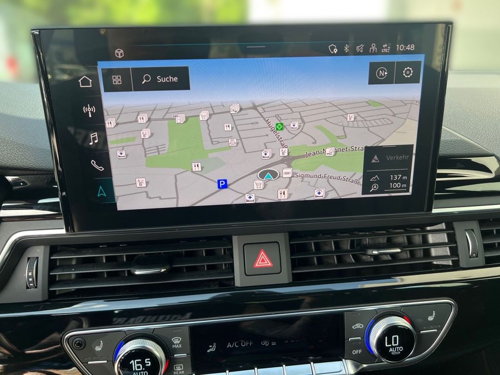 Audi A4 2023 г. Серый, пробег 44320 км