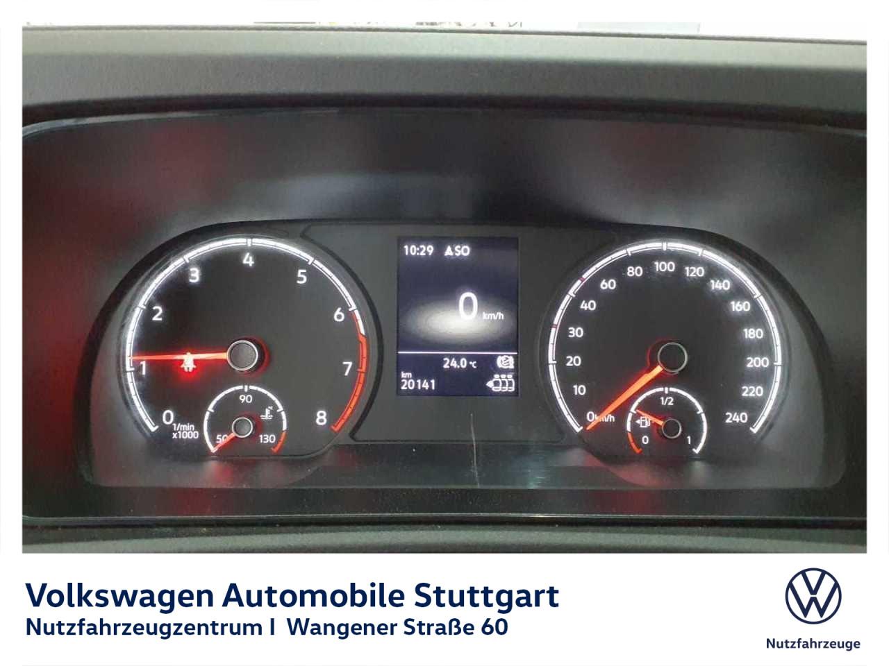 Volkswagen CADDY MAXI 2022 г. Белый, пробег 20141 км