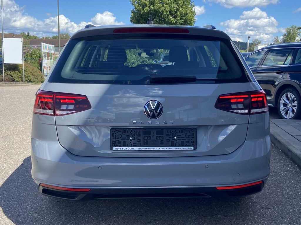 Volkswagen PASSAT VARIANT 2023 г. Серый, пробег 47813 км