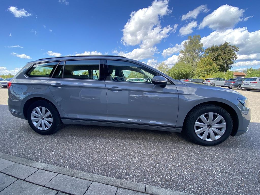 Volkswagen PASSAT VARIANT 2023 г. Серый, пробег 47813 км