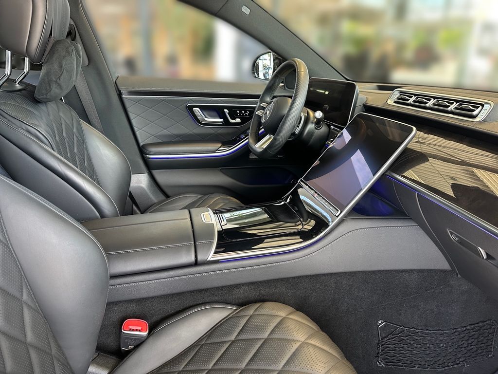 Mercedes-Benz S 400 2022 г. Чёрный, пробег 59909 км