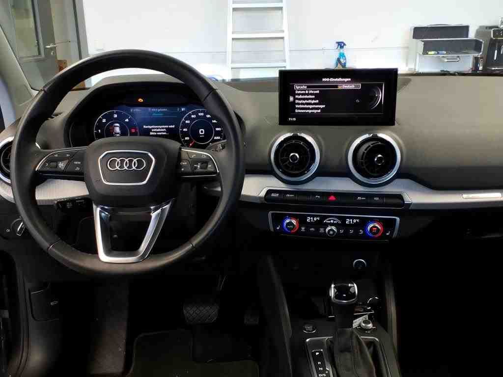 Audi Q2 2023 г. Серый, пробег 31500 км