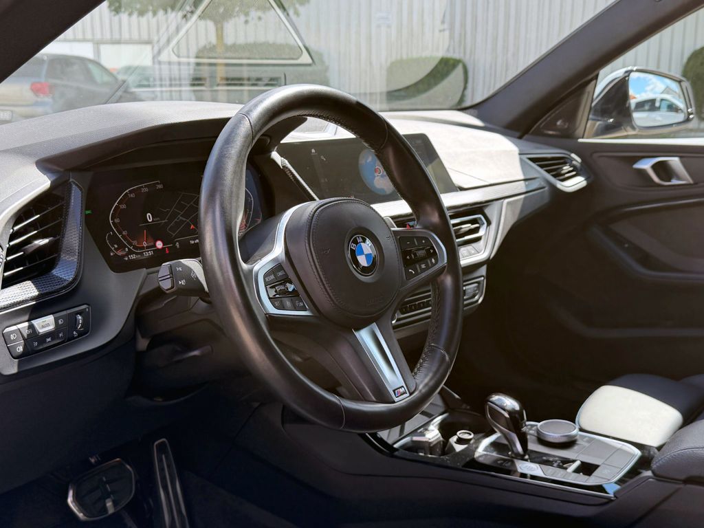 BMW 220 GRAN COUPÉ 2023 г. Белый, пробег 54999 км
