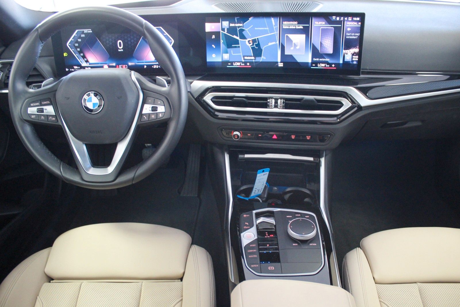 BMW 218 2024 г. Чёрный, пробег 24900 км