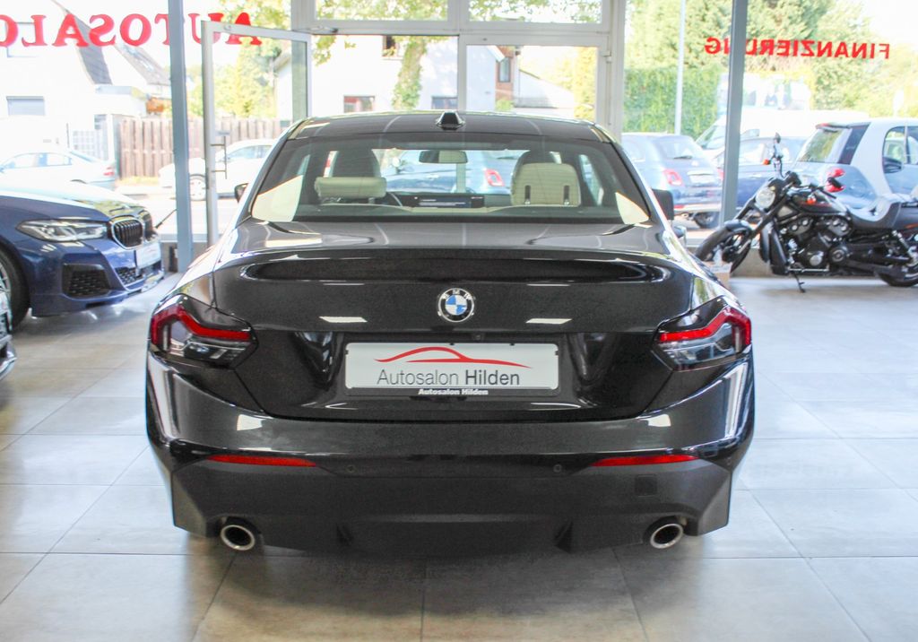 BMW 218 2024 г. Чёрный, пробег 24900 км