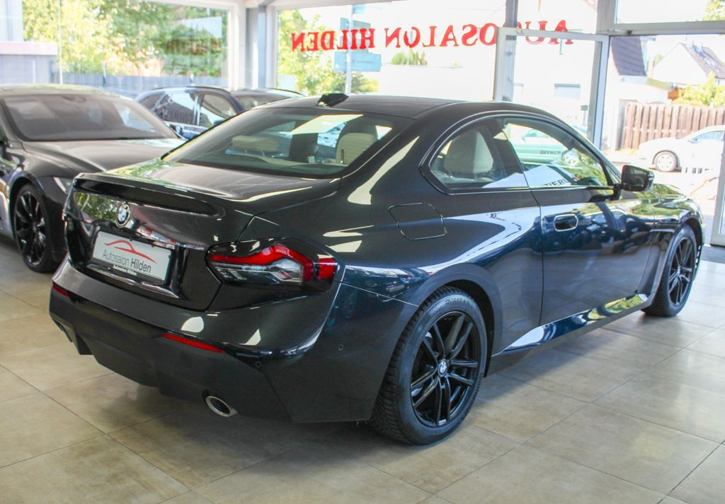 BMW 218 2024 г. Чёрный, пробег 24900 км