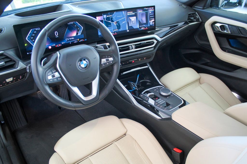 BMW 218 2024 г. Чёрный, пробег 24900 км