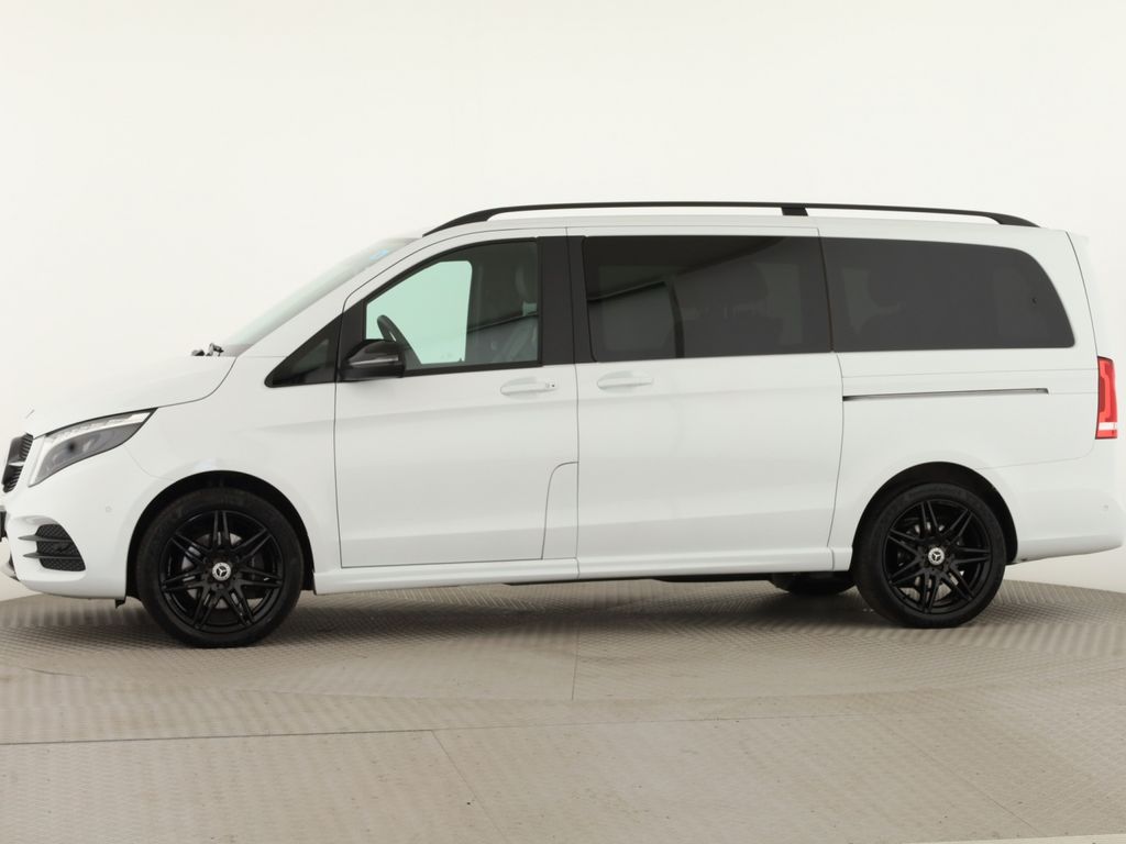 Mercedes-Benz V 300 2022 г. Белый, пробег 52950 км