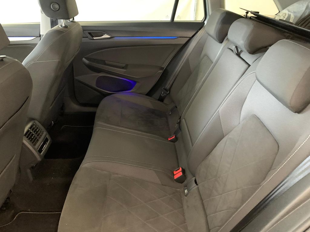 Volkswagen Golf 2022 г. Серебристый, пробег 48268 км