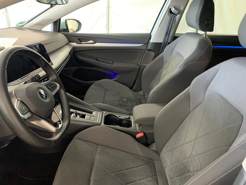 Volkswagen Golf 2022 г. Серебристый, пробег 48268 км
