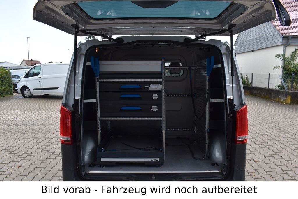Mercedes-Benz Vito 2022 г. Серебристый, пробег 57239 км