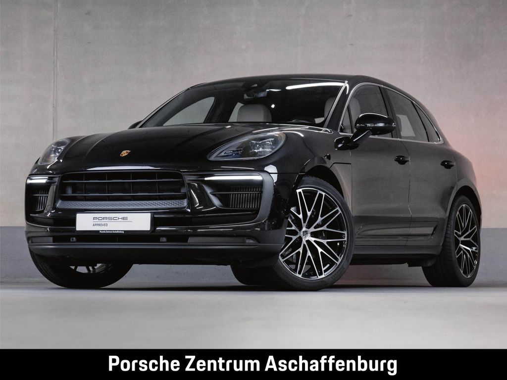 Porsche Macan 2023 г. Чёрный, пробег 26400 км