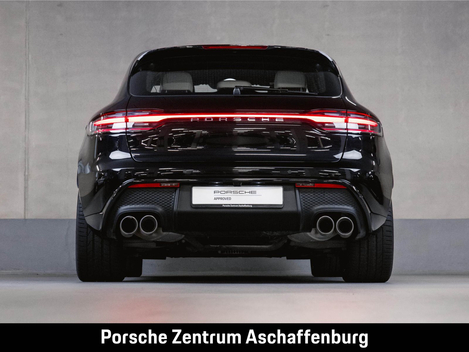 Porsche Macan 2023 г. Чёрный, пробег 26400 км