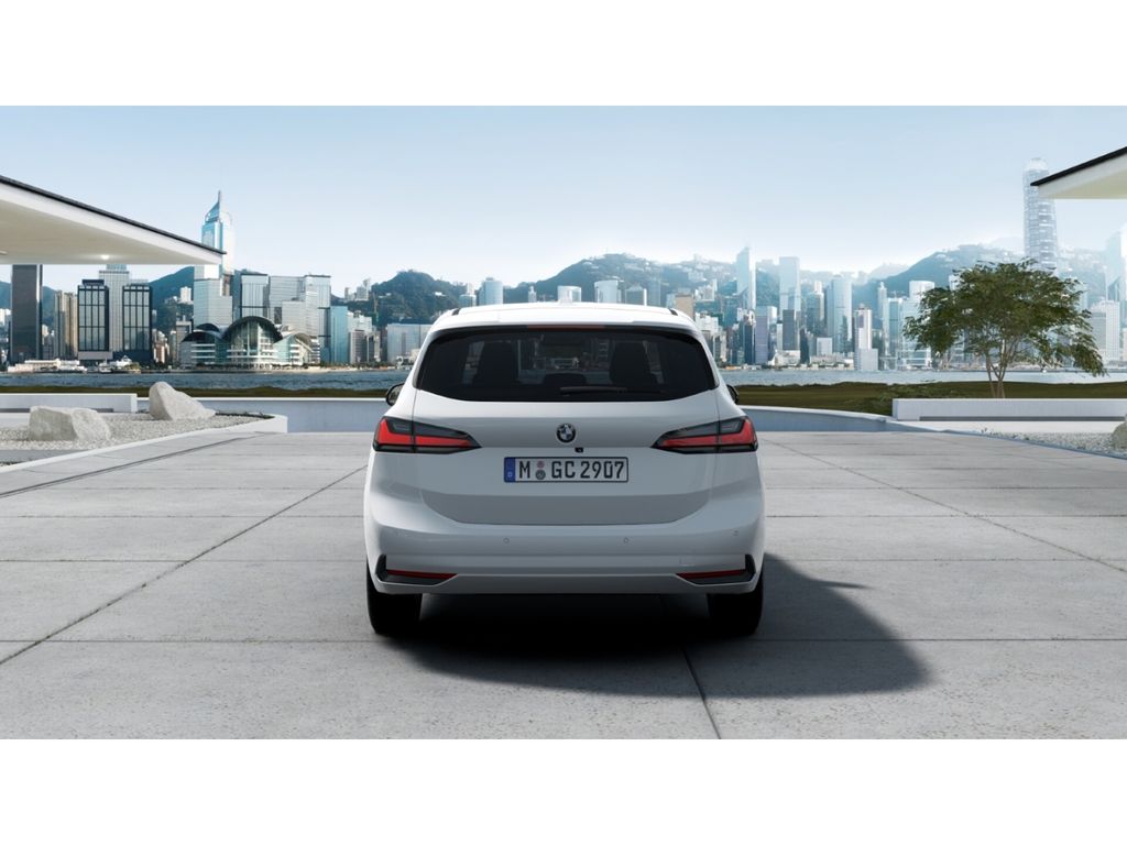 BMW 218 ACTIVE TOURER 2023 г. Белый, пробег 59400 км