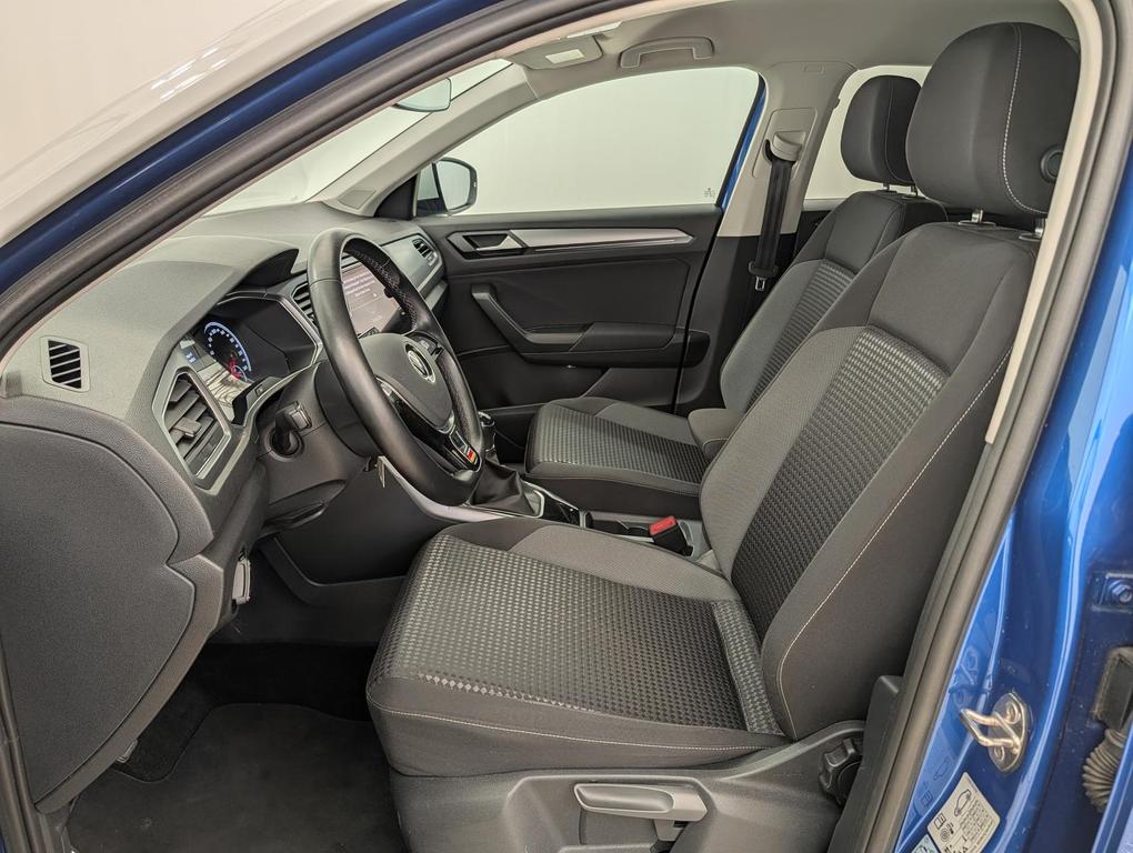 Volkswagen T-Roc 2021 г. Синий, пробег 41630 км