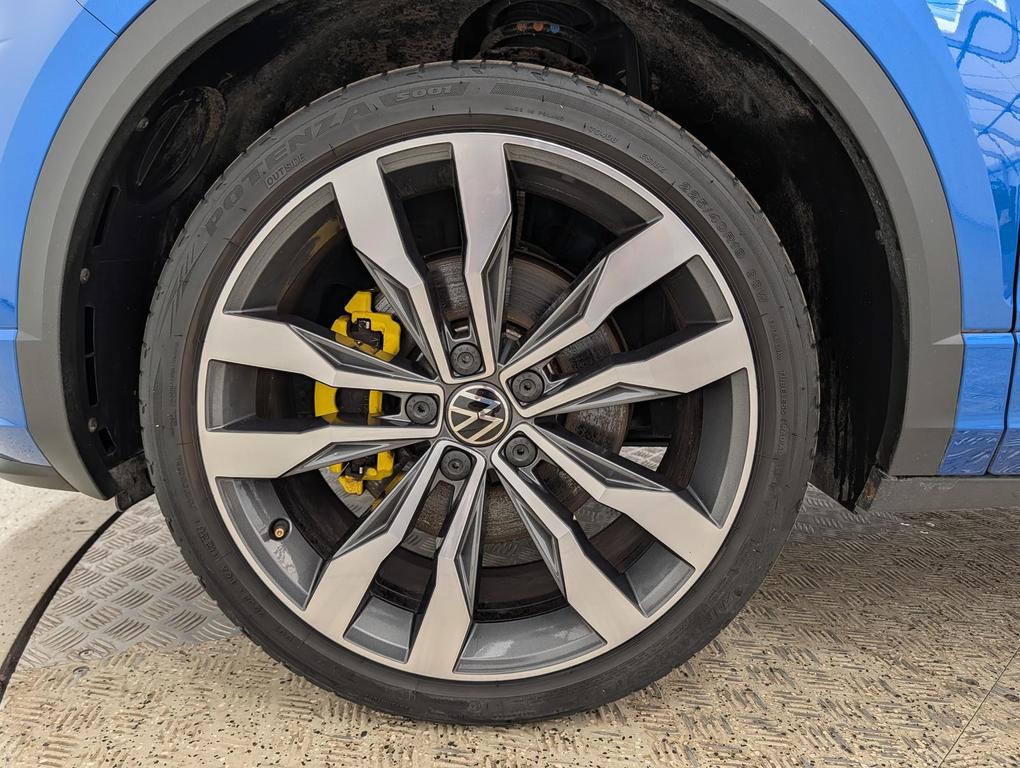 Volkswagen T-Roc 2021 г. Синий, пробег 41630 км