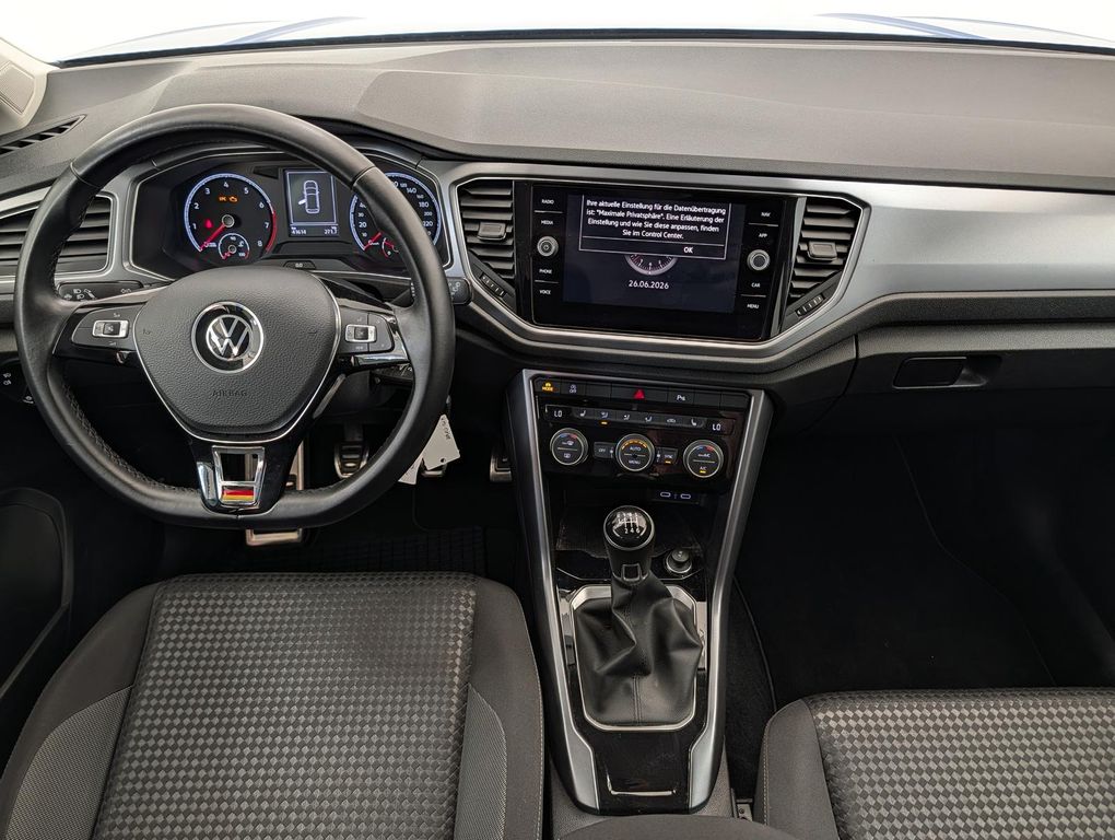 Volkswagen T-Roc 2021 г. Синий, пробег 41630 км