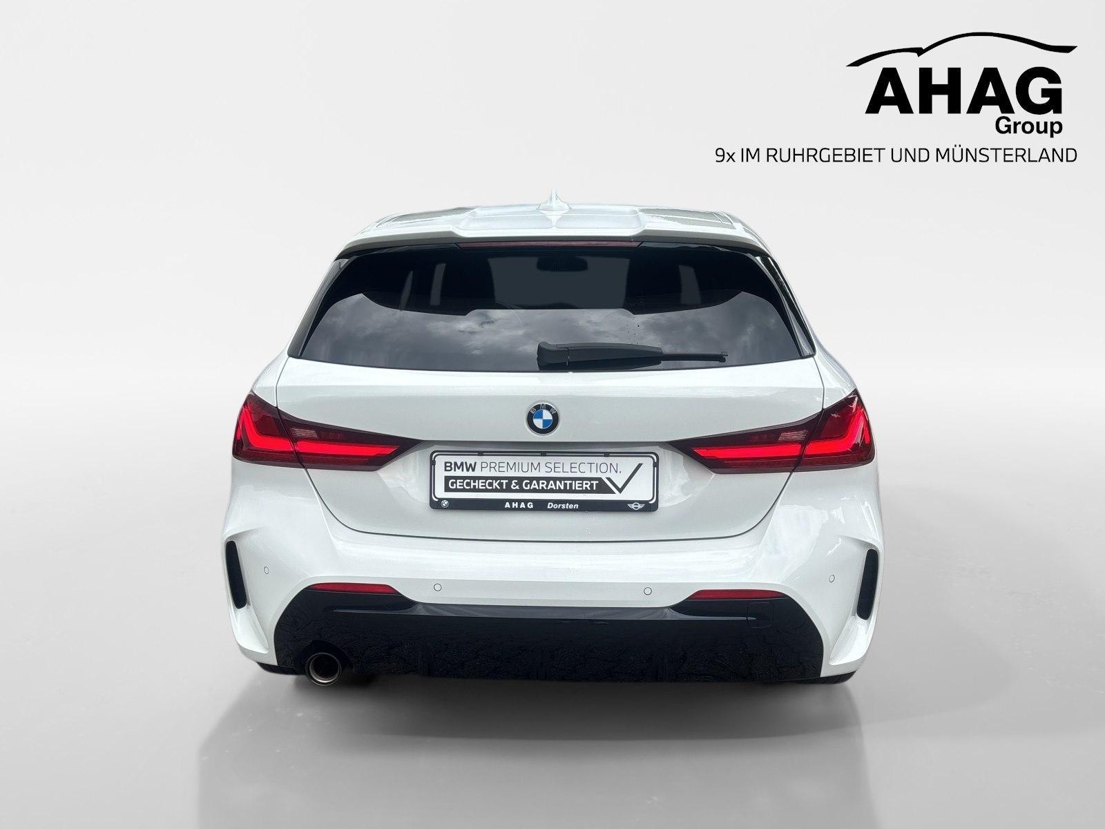 BMW 118 2022 г. Белый, пробег 47735 км
