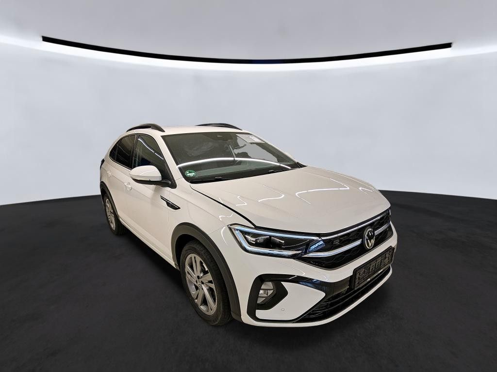 Volkswagen Taigo 2022 г. Белый, пробег 26300 км