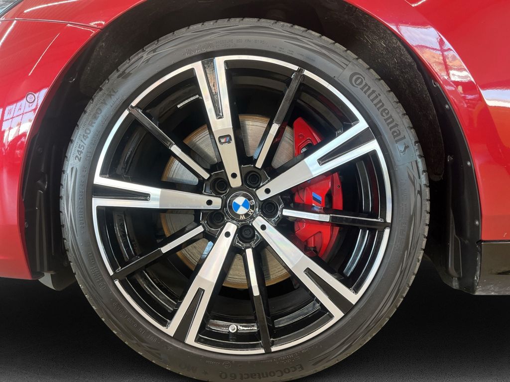 BMW 540 2025 г. Красный, пробег 34587 км