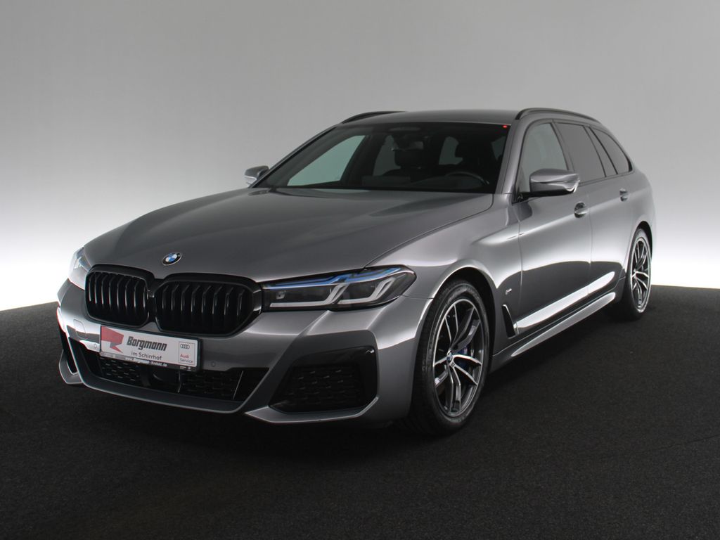 BMW 530 2023 г. Серый, пробег 50764 км